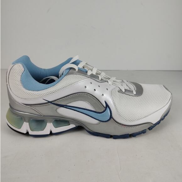Rare Y2K Deadstock Nike Air Max Plus Refresh 4 retro running shoes womens 9.5 - Picture 1 of 9